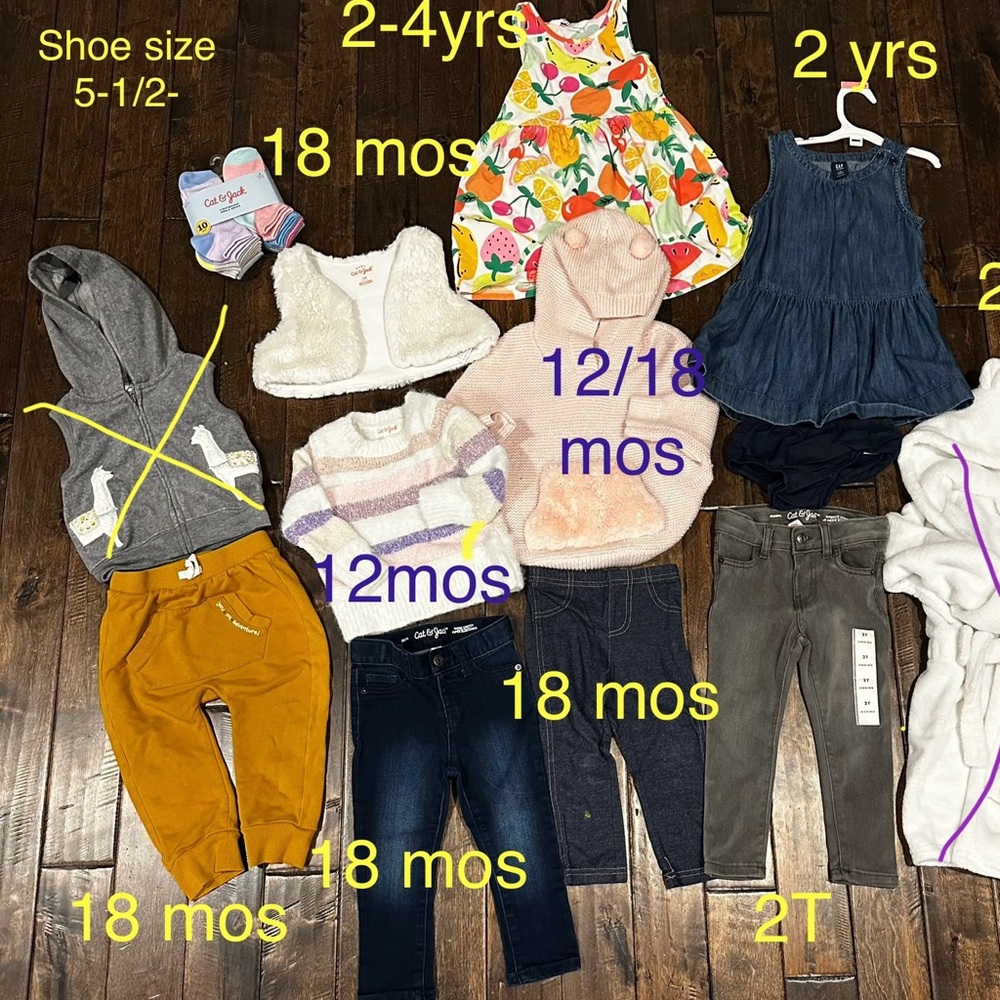 Girls’ 18 mos - 24 mos 2T bundle, some NWT